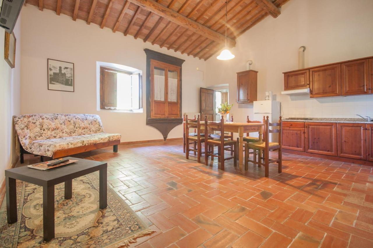 Castello Di Fezzana Apartment Монтеспертоли Екстериор снимка